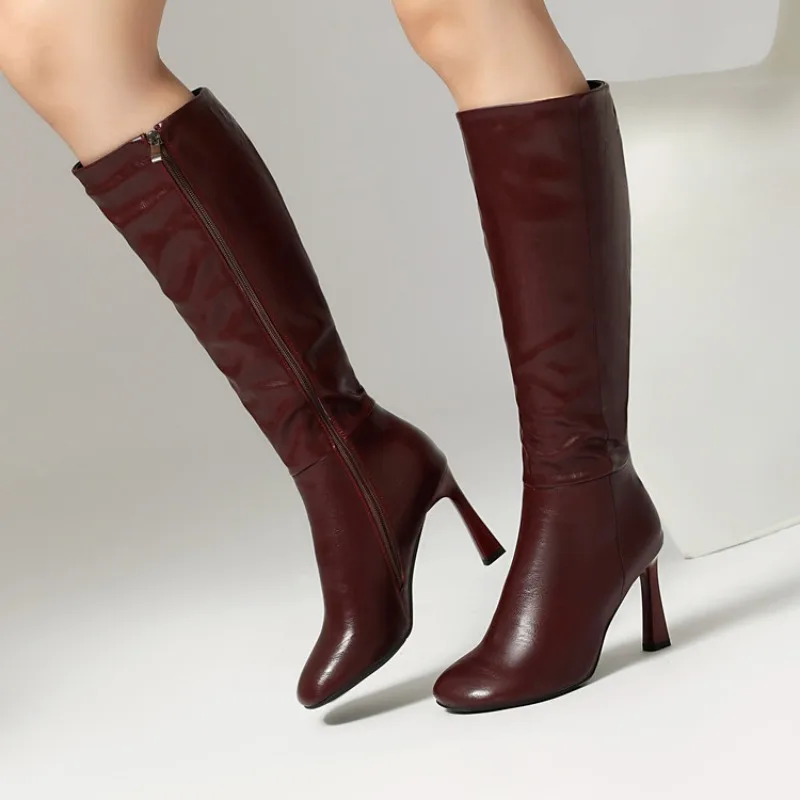 

Новые лаконичные черно-коричневые сапоги до колена с боковой молнией, европейско-американские модные женские сапоги для отдыха и отдыха, отпуска, размеры 33-46