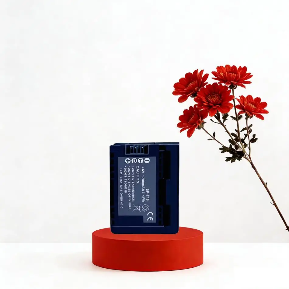 

Аккумулятор для камеры BP-718 1790 мАч для Canon Vixia HFR80 HFR82 HFR800 HFM50 HFM52 HFM500 HFR30 HFR32 HFR300