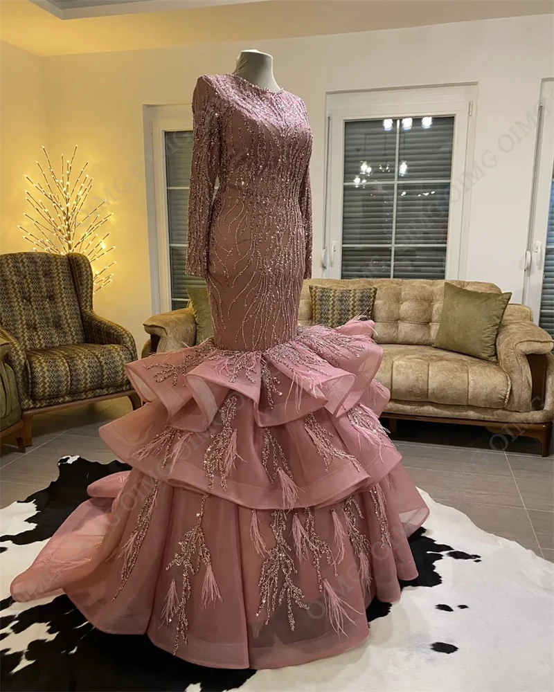 OIMG Dusty Pink Mermaid Tiered Evening Dresses Prom Gowns 2024 O Neck Feathers Luxury Elegant For Women Party Custom Made