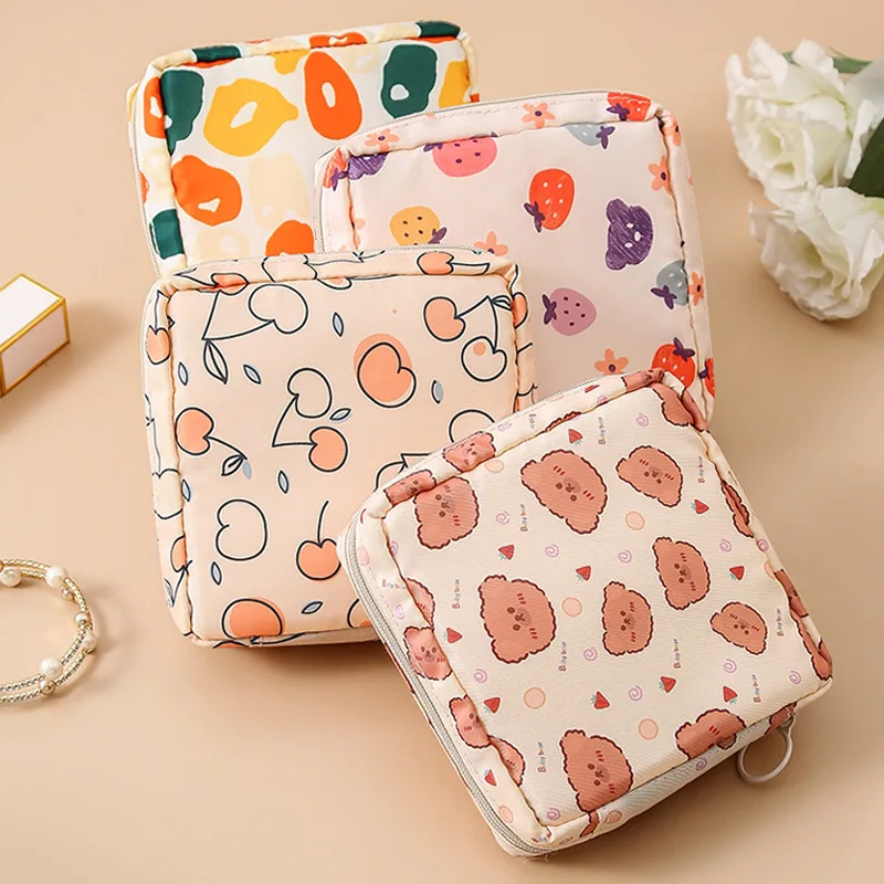 

Cute Cartoon Sanitary Pad Organizer Bag, Fabric Menstrual Pad Storage Pouch, Portable Period Essential Kit