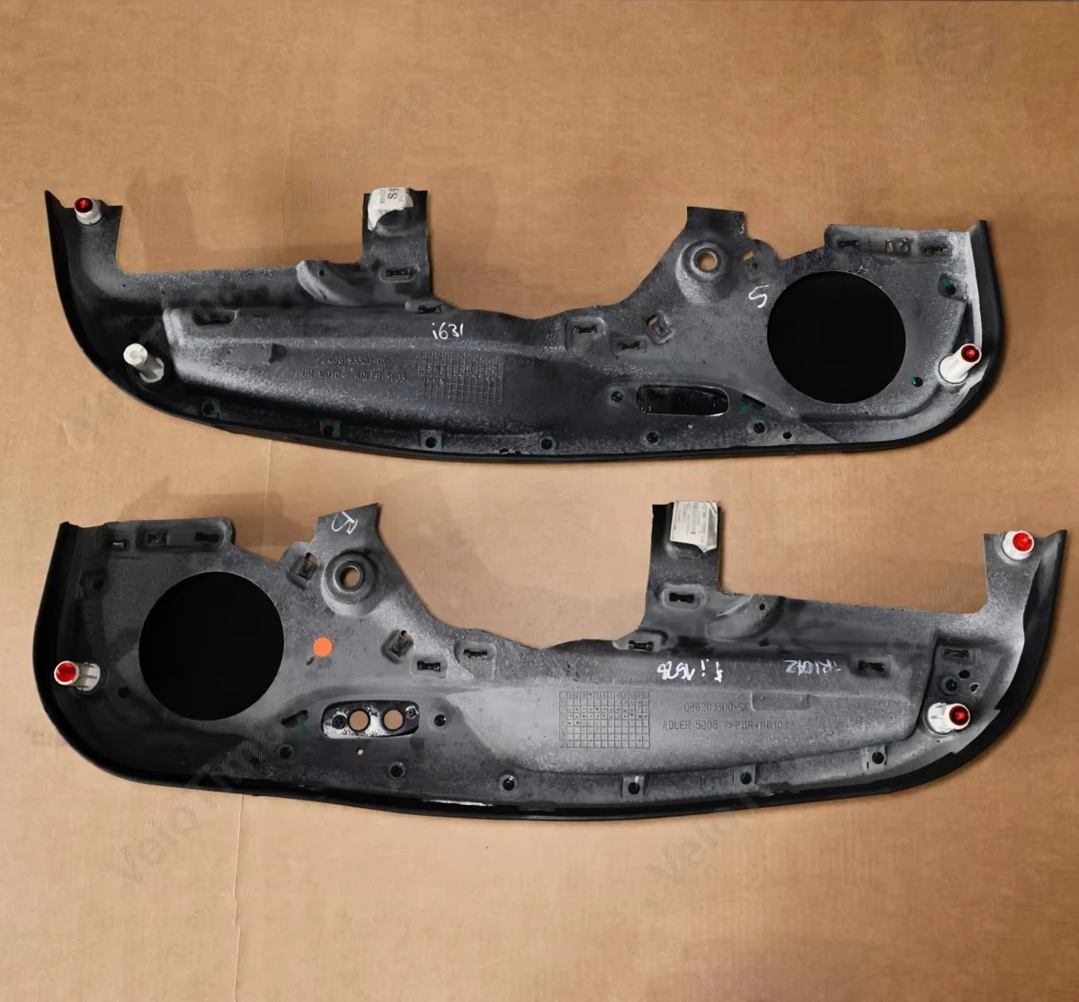 Front Left or Right Door Speaker Grille Trim for 488 GTB Pista Spider 86155000 86207100 Original in Good Condition