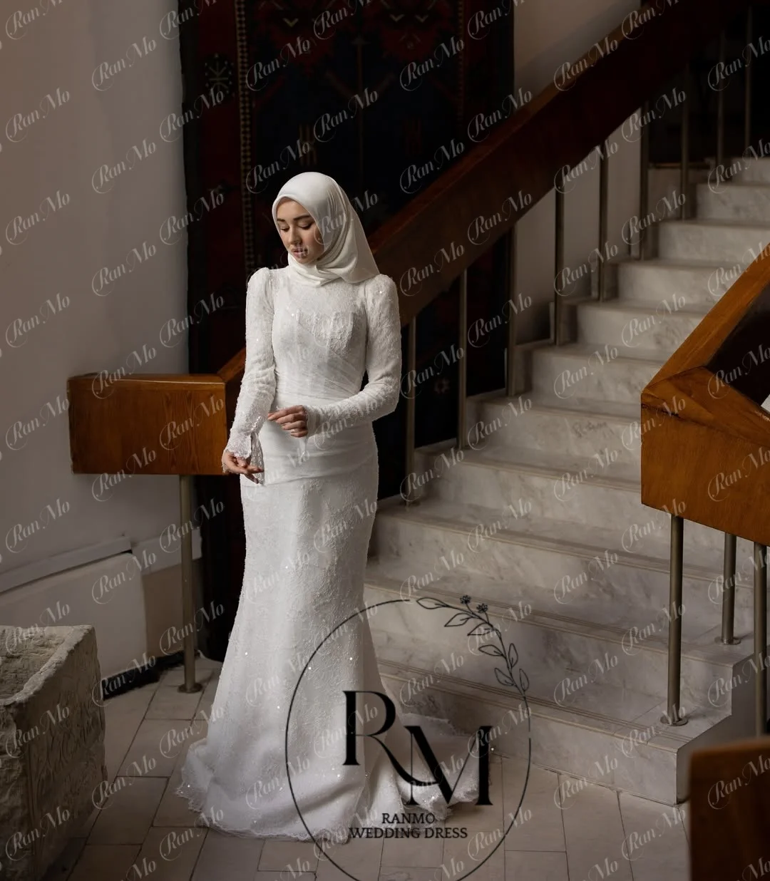Abito da Sposa Ranmo Squisito Stile Sirena con Pizzo Scintillante, Maniche Lunghe, Plissettato, Vestito Nuziale Musulmano, Vestido de Novia Saudita 2026 con Strascico