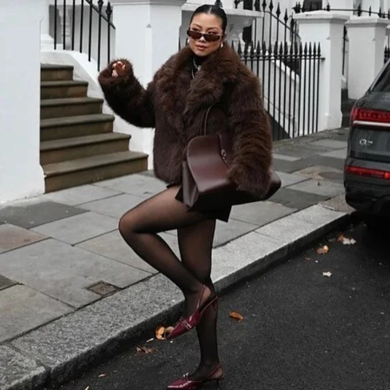 TARUXY Faux Fur Coat Women's Fashion Turn-Down Collar Loose Long Sleeve High Street Coat 2025 Winter Elegant Streetwear Female