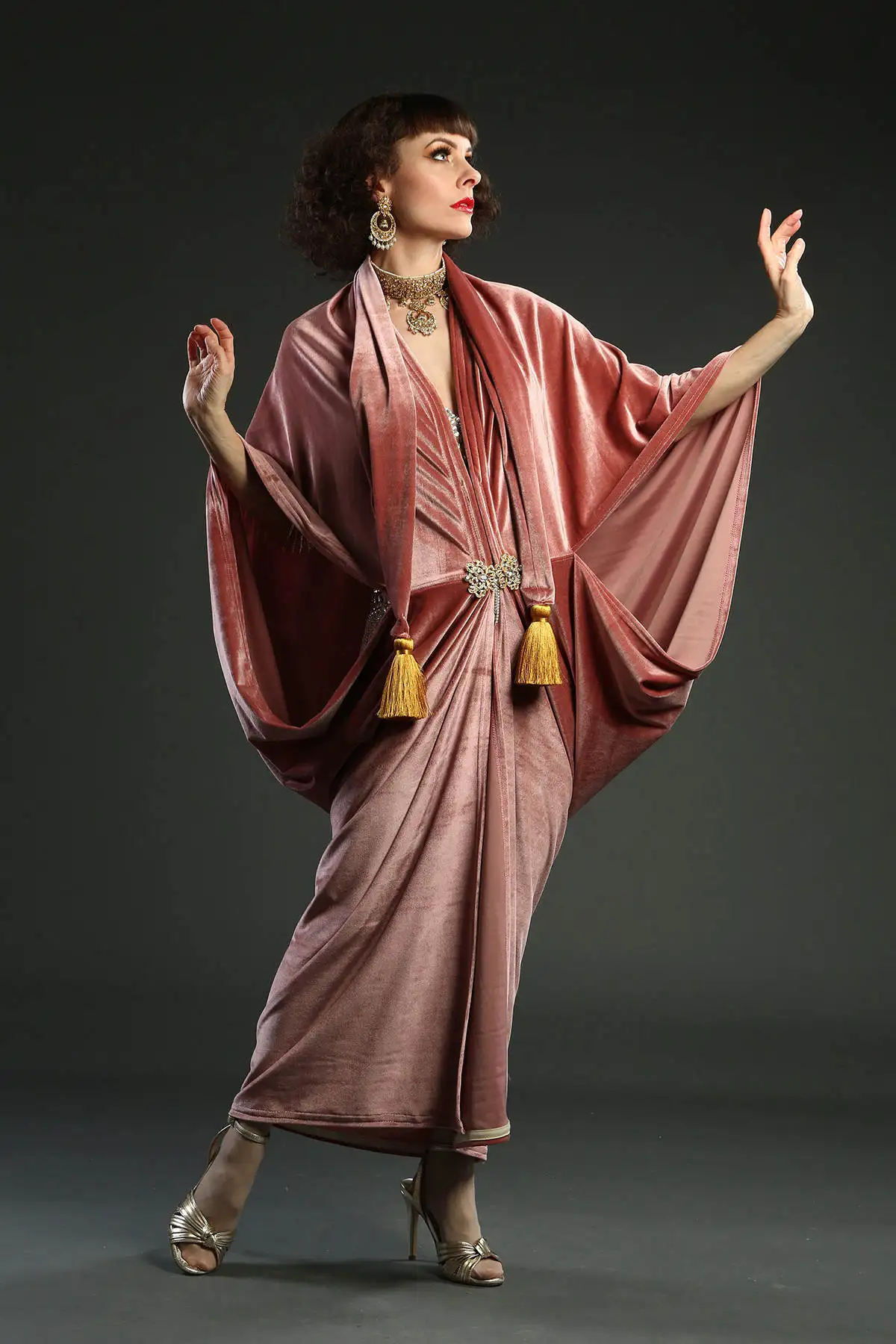 Colorful Pajamas Dresses Women Robe Nightgown Bridal Bathrobe Maternity Dressing Gown for Photography Custom Made