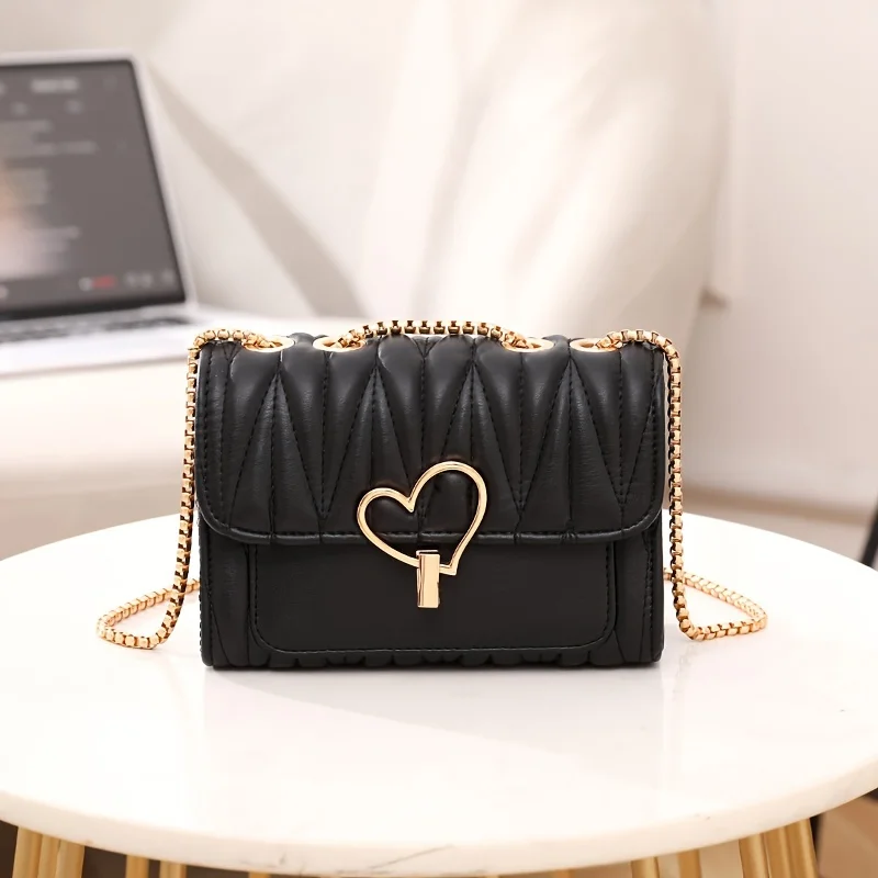 Women\'s Bag 2024 New Summer Peach Heart Lock Buckle Sweet Shoulder Bag Casual Fashion Diagonal Cross Bag Women\'s Small Square Ba