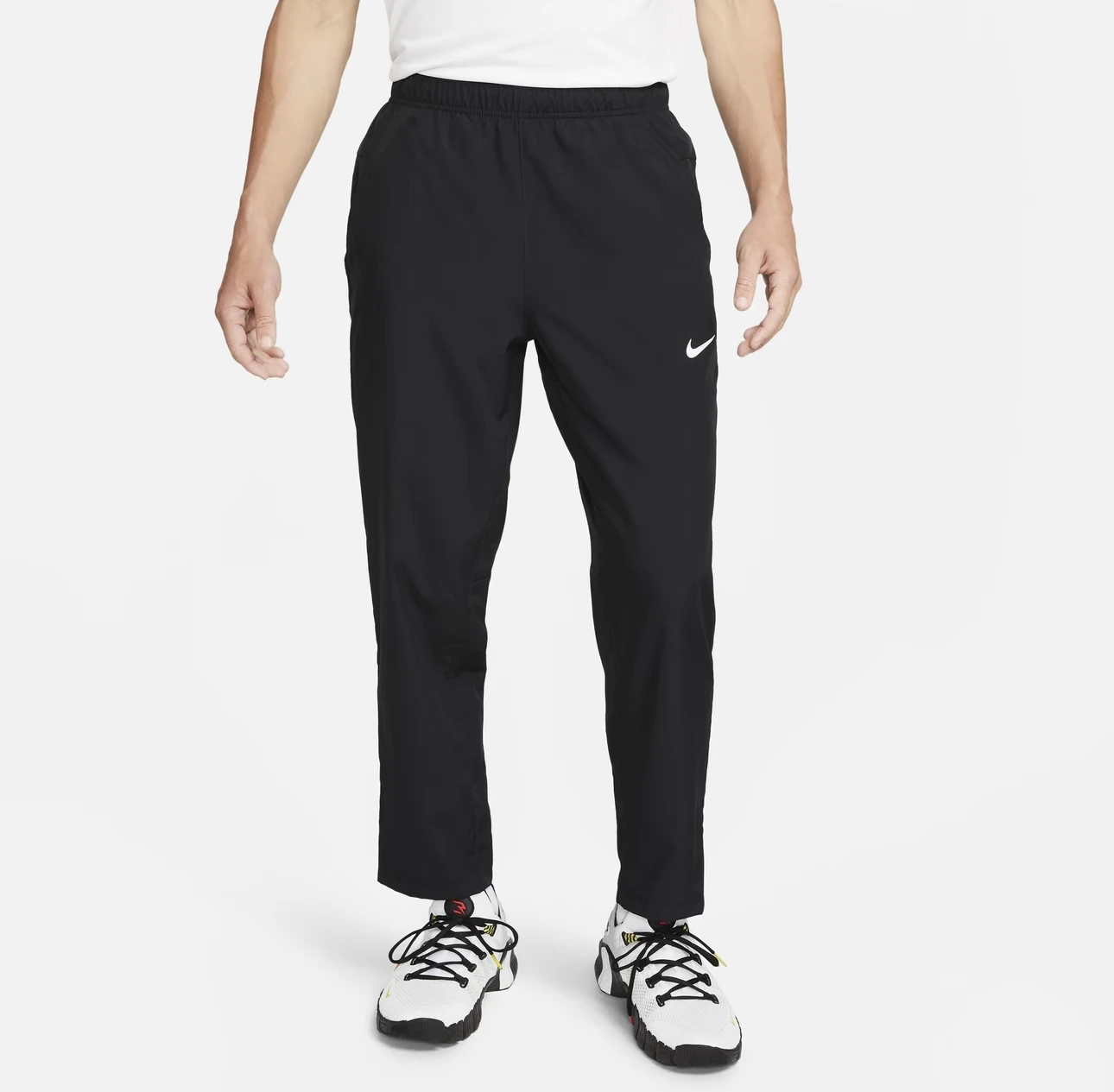 Nike Dri Fit Logo مطبوعة كاجوال فضفاض السرعة الجافة محبوك السراويل الرياضية للرجال أسود FB7491-010