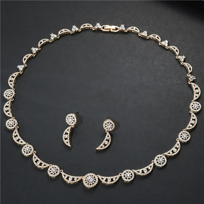 

Retro Luxury Full Paved Zircon Jewelry Set, Hollow Big Moon Sun & Moon Design Sparkling Necklace Earrings for Women
