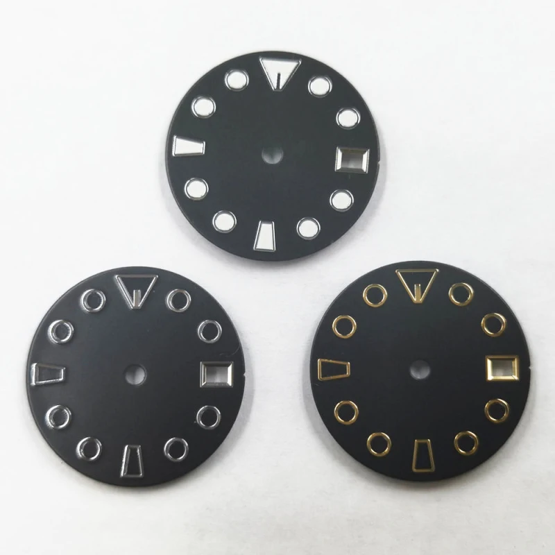 

New Exquisite Aseptic 28.5mm Black Dial Suitable NH35 Movement Luminous Dial Watch Modification Accessories With Calendar Window