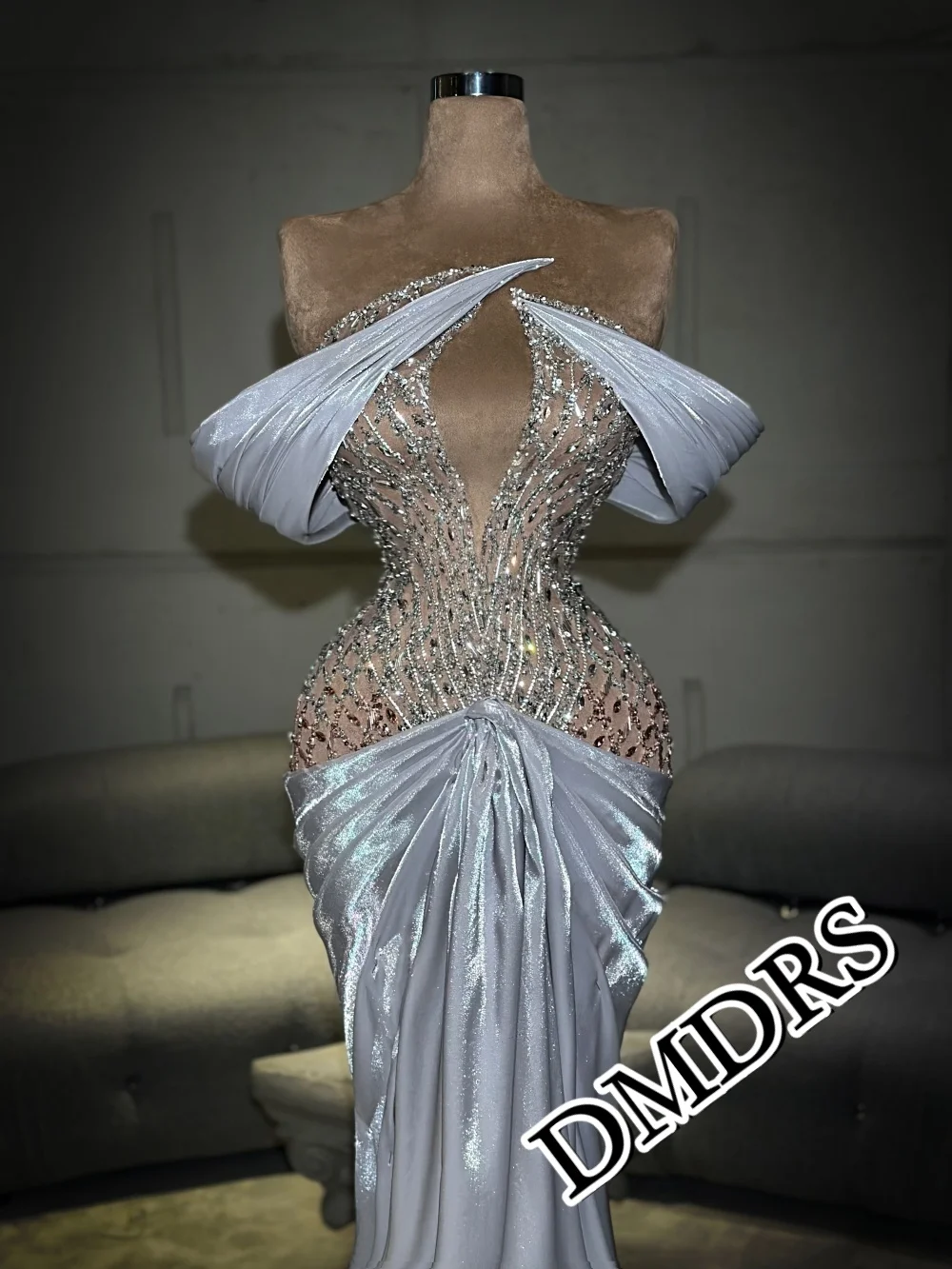 

DMDRS Stylish Strapless Evening Dress 2026 Exquisite Sleeveless Party Gown Classic Crystal A-Line Floor-Length Party Dresses