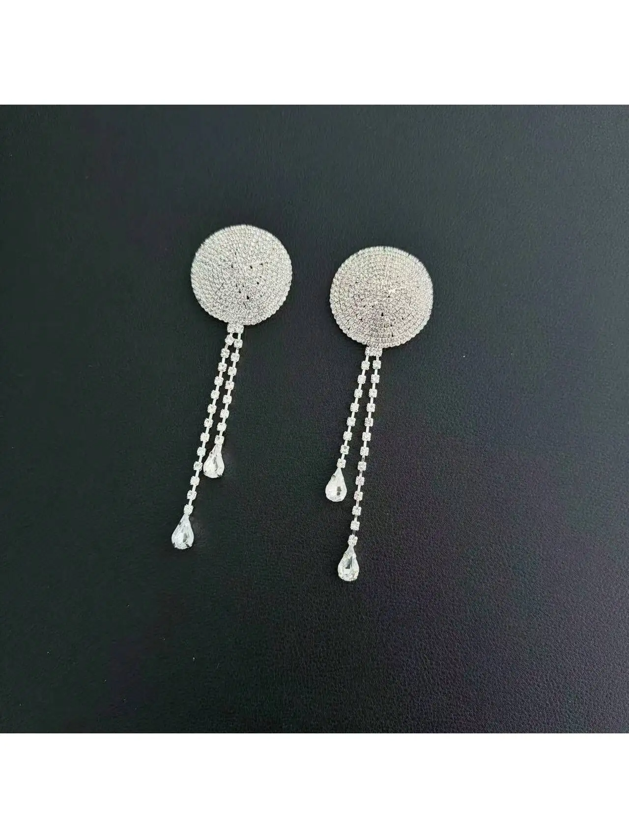 أحجار الراين المثيرة، والكريستال الاصطناعي الأنيق والمثير مثالي لهدايا عيد الحب والارتداء الموسمي