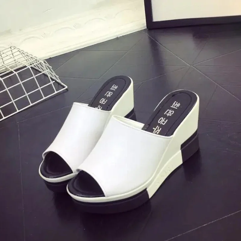 2024 Fashion Flip Flops Women shoes Slippers Platform Summer Shoes Open Toe Wedges Sandals Ladies Shoes women Plus Size 35-40