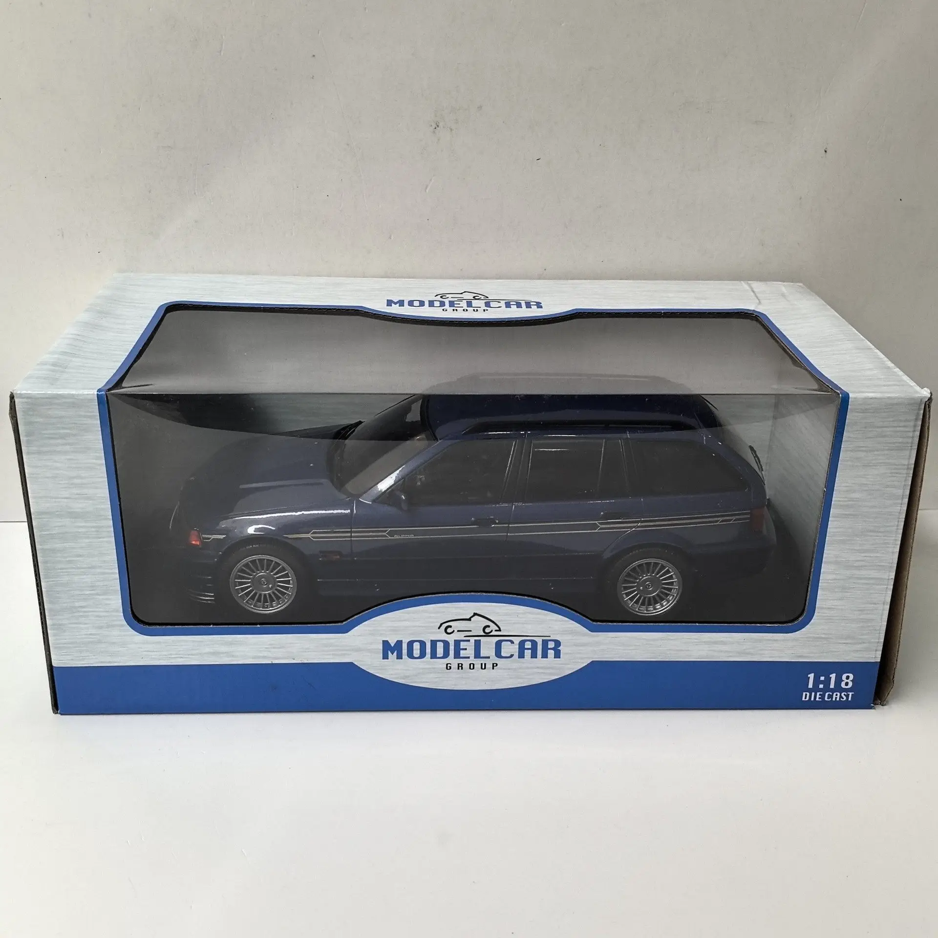 

Diecast MCG 1/18 Scale E36 ALPINA B3 3.2 Touring V6 47 Alloy Car Model