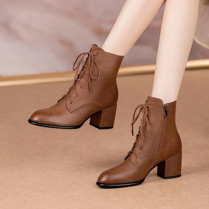 Chunky Heel Short Boots Women Retro British Style Pointed Toe Lace Up Shoes Solid Colour Side Zip High Heels Bota Para Mujer