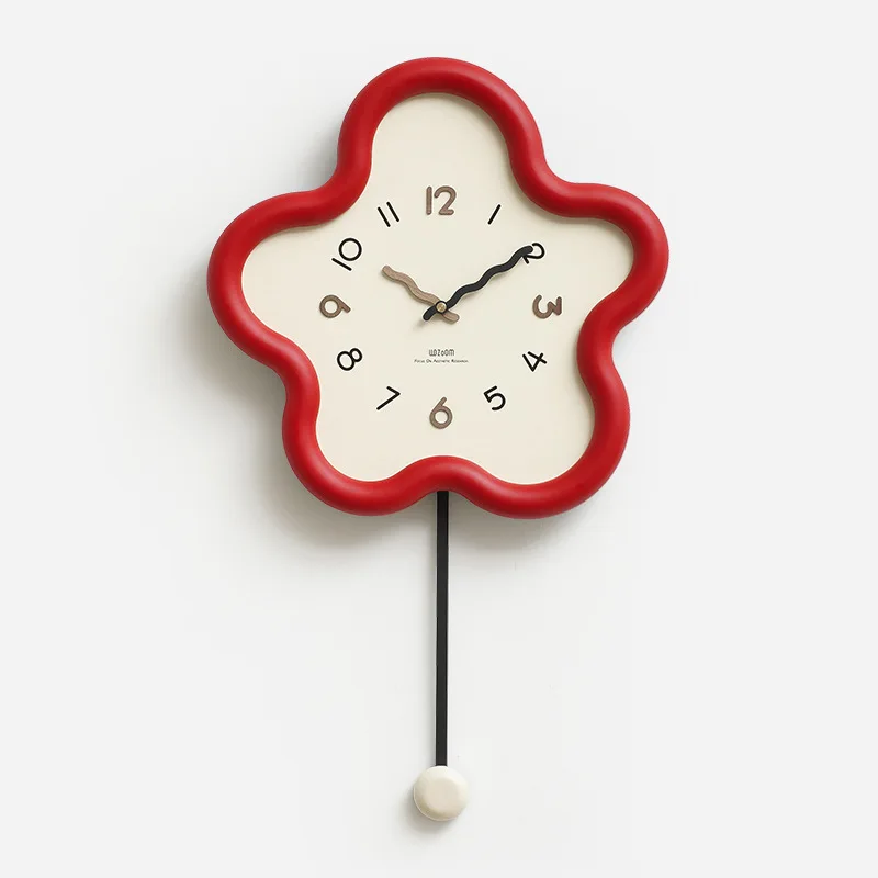 Cream style modern minimalist wall clock for the living room, fashionable swinging clock with floral decoration.