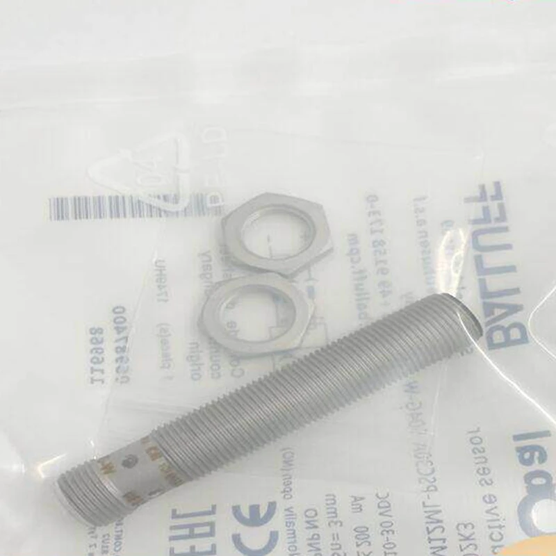 capteur-de-proximite-a-coefficient-d'attenuation-barulof-1-bes-m12ml-psc30a-s04g-w-en-stock-bes02k3