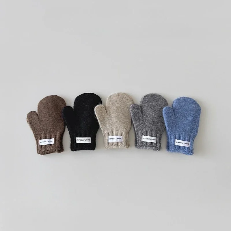 

1 Pair INS Korean Casual Kids Mittens Outdoor Winter Warm Solid Color Simplicity Baby Mittens with Neck Lanyard for Boys Girls