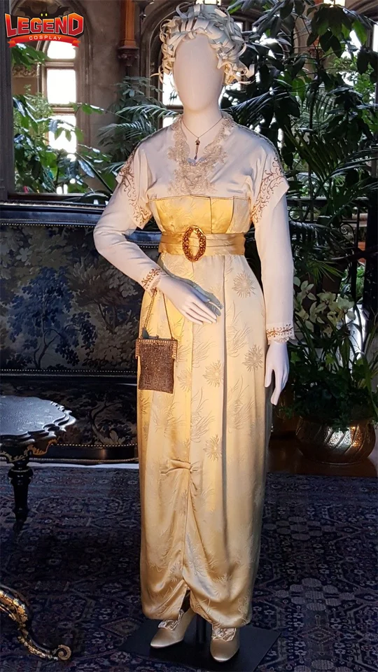 rose titanic dress Ros's swim Inspiration In and a modesty panel behind the lacing to conceal the skin and undergarments Titanic Sinking Dress as seen