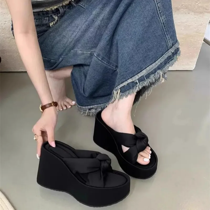 

9cm Platform Wedge Open Toe Slippers Summer Round Head Black Cross-strap Beach Sandals Flip-flops Chunky Slides Backless Shoes