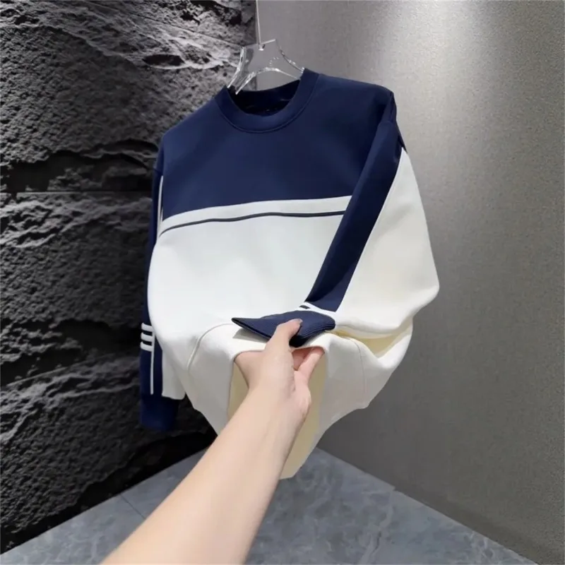 

Новый свитшот контрастного цвета с круглым вырезом, нижняя рубашка, осенний модный брендовый топ, мужские универсальные повседневные трендовые толстовки