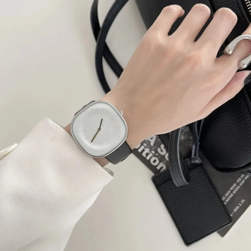 Luxury Women Watches Minimalism Square Dial Leather Strap Lady Watch New Quartz Watch for Couple Wristwatchs Montre Femme Reloj