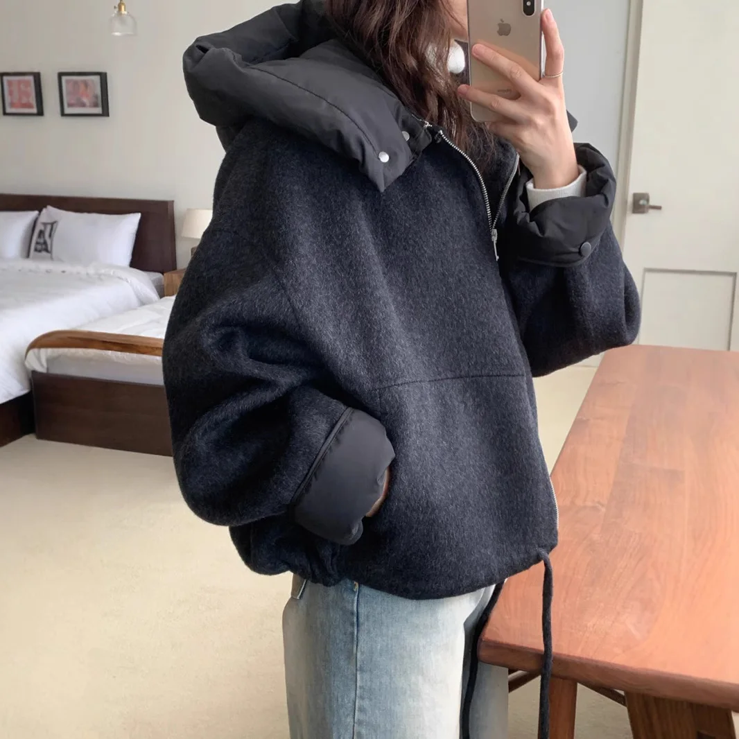 Autumn and Winter Design Sense Splicing Hooded Detachable Lace Warm Short Woolen Women's Coat