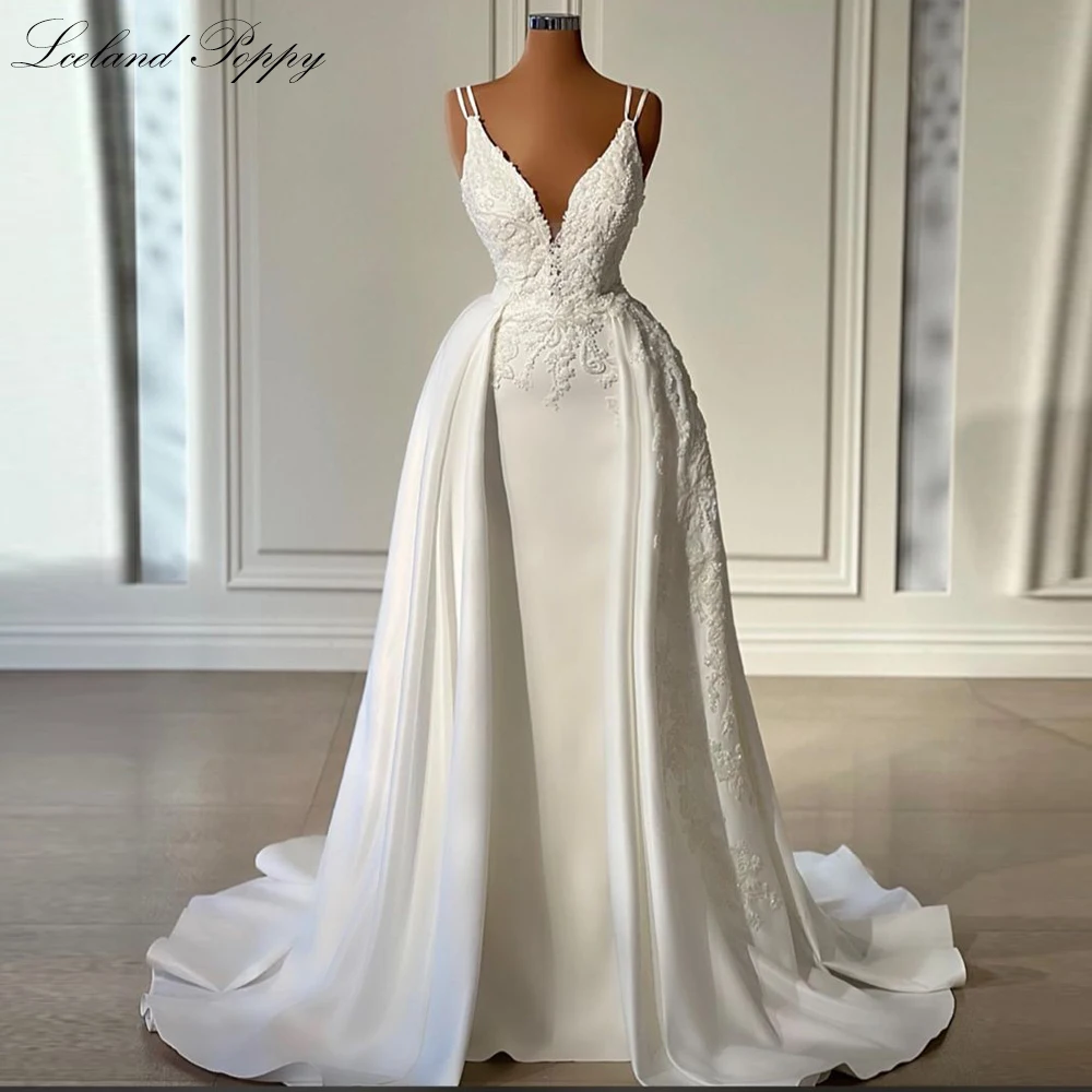 Lceland Poppy Customized 2 Pieces V Neck Mermaid Satin Wedding Dresses Sleeveless Beaded Lace Bridal Gowns with Detachable Train