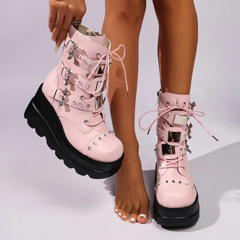 Skeleton Rivet Thick Sole Height Increasing Versatile Plus Size Midsole Boots