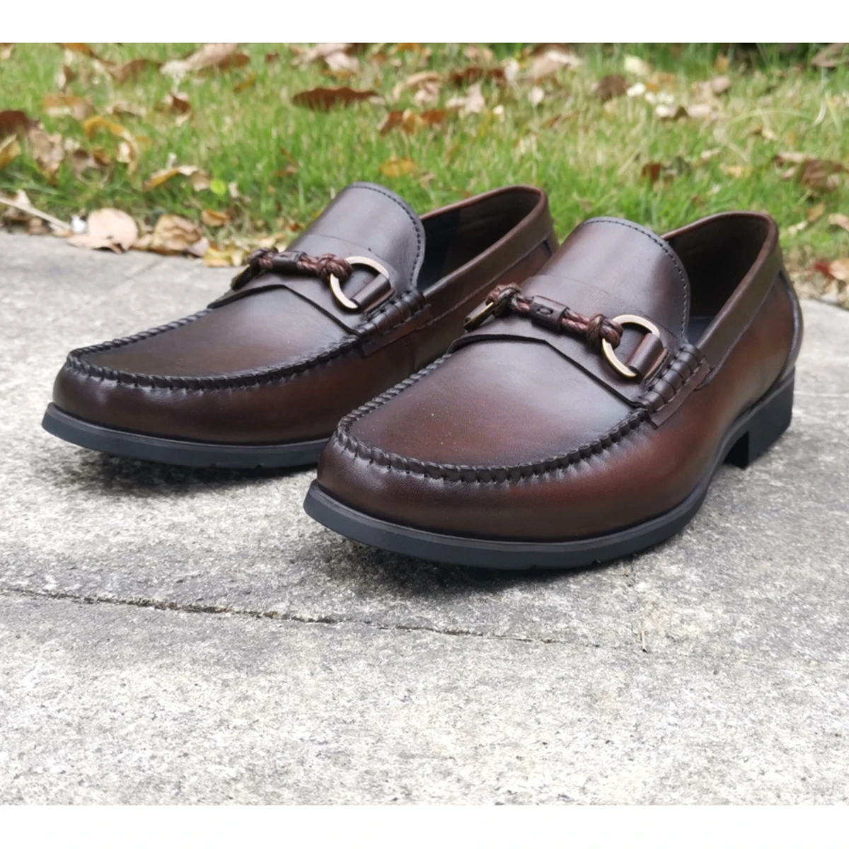 

Men's Vintage Genuine Leather Slip-On Loafers Moccasins Casual Driving Design Top Layer Comfortable Shoes