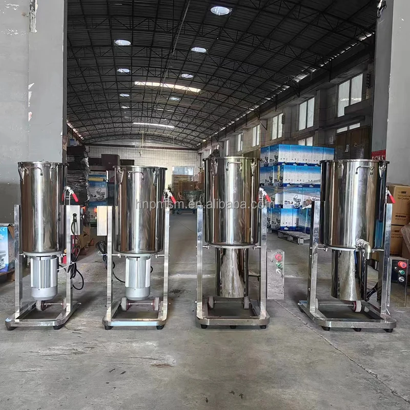 Professional vegetable and fruit grinder blender