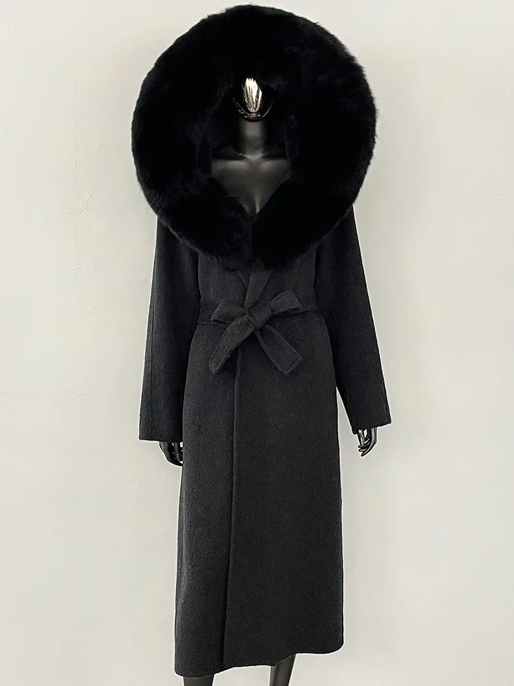 Damski płaszcz z długim kapturem, kolorowy, z kołnierzem z prawdziwego futra lisa, wełniany, nowy model na jesień i zimę 2025, z paskiem, 100% wełna.