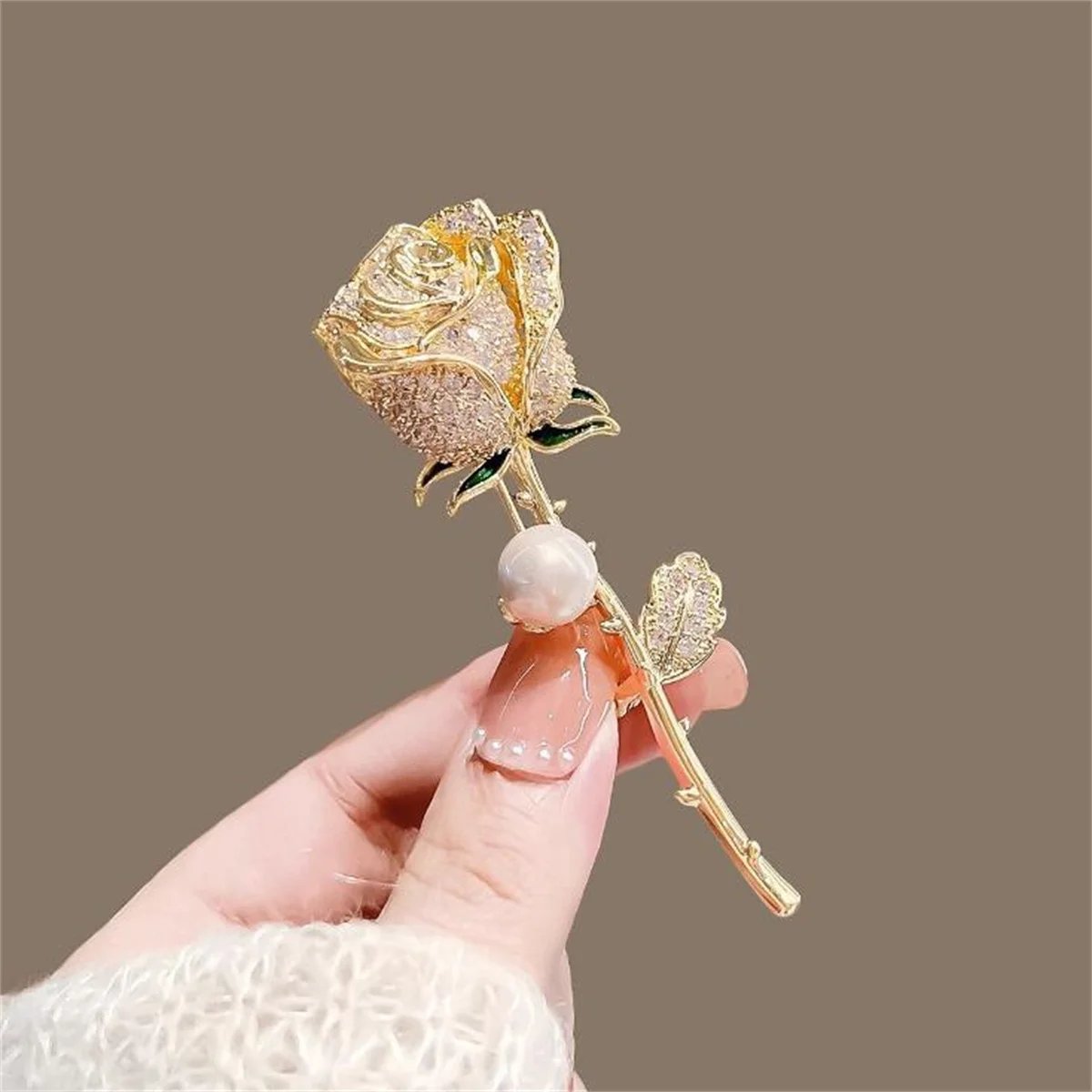 Exquisite Rose Brooch For Men And Women, Romantic And Fashionable Jewelry Shirt, Suit Backpack Accessories, Birthday Party Gifts