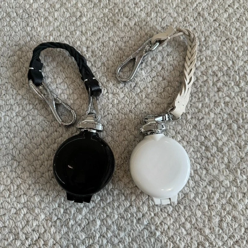 

Convenient ashtray niche accessories Practical and good