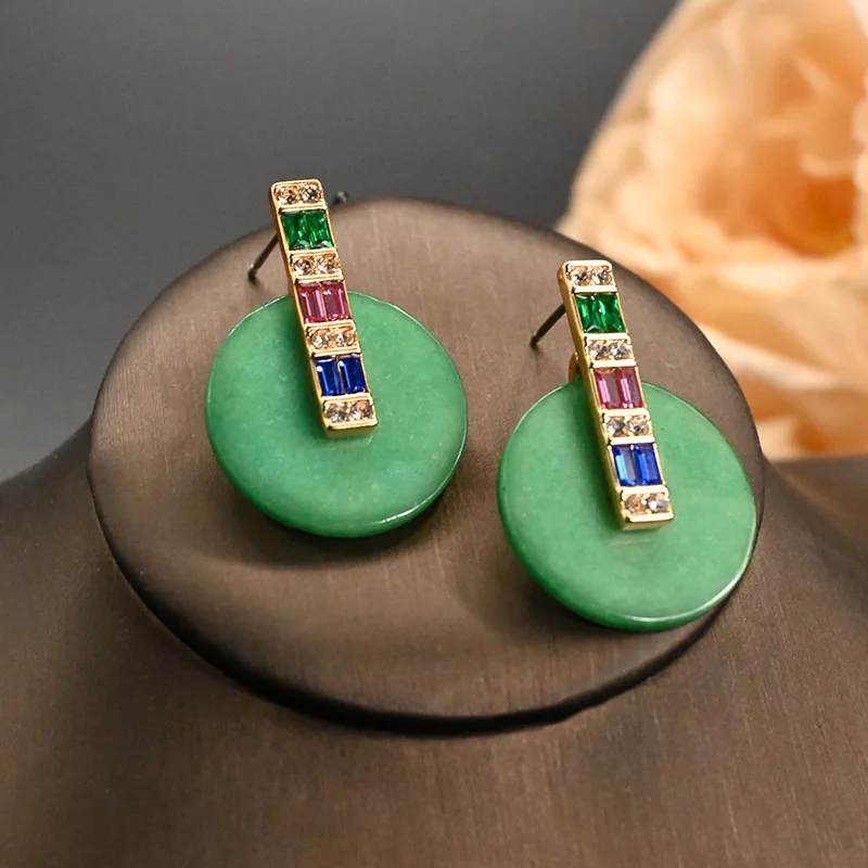 Light Luxury Unique Earring Classic Emerald Green Ivory White Disc Mixed Rhinestone Design Earrings Elegant All-Matching Earring