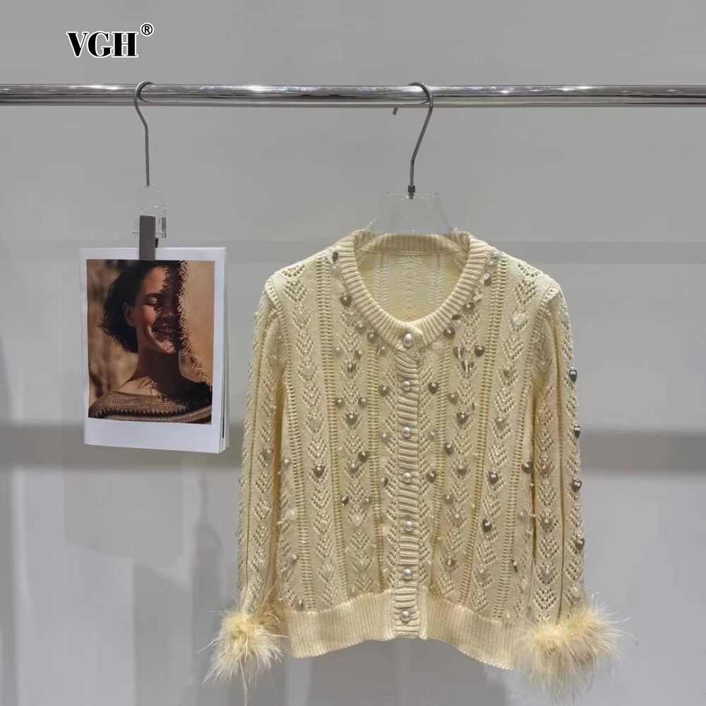 

VGH Slim Patchwork Sequins Knitwear for Women Round Neck Long Sleeve Spliced Feather Hollow Out Sweater Female Fashion Clothing