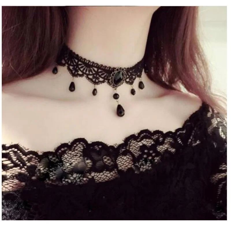 Gothic Victorian Black Lace Necklace Women Girl Sexy Velvet Choker Collar With Crystal Tassel Pendant Dark Style Neck Jewelry