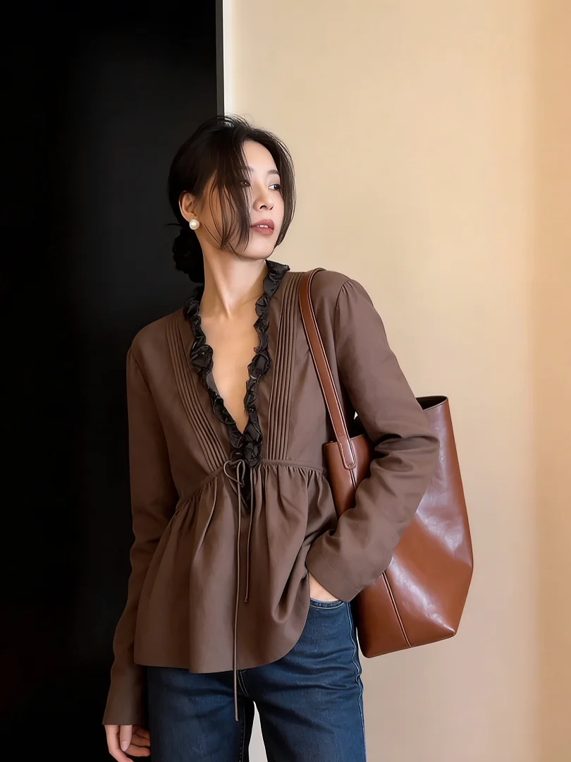 

Stunning Vintage Lazy Style V-Neck 3D Flower Shirt Women's Loose Waist-Cinching Belted Top Casual Long Sleeve Plant Floral