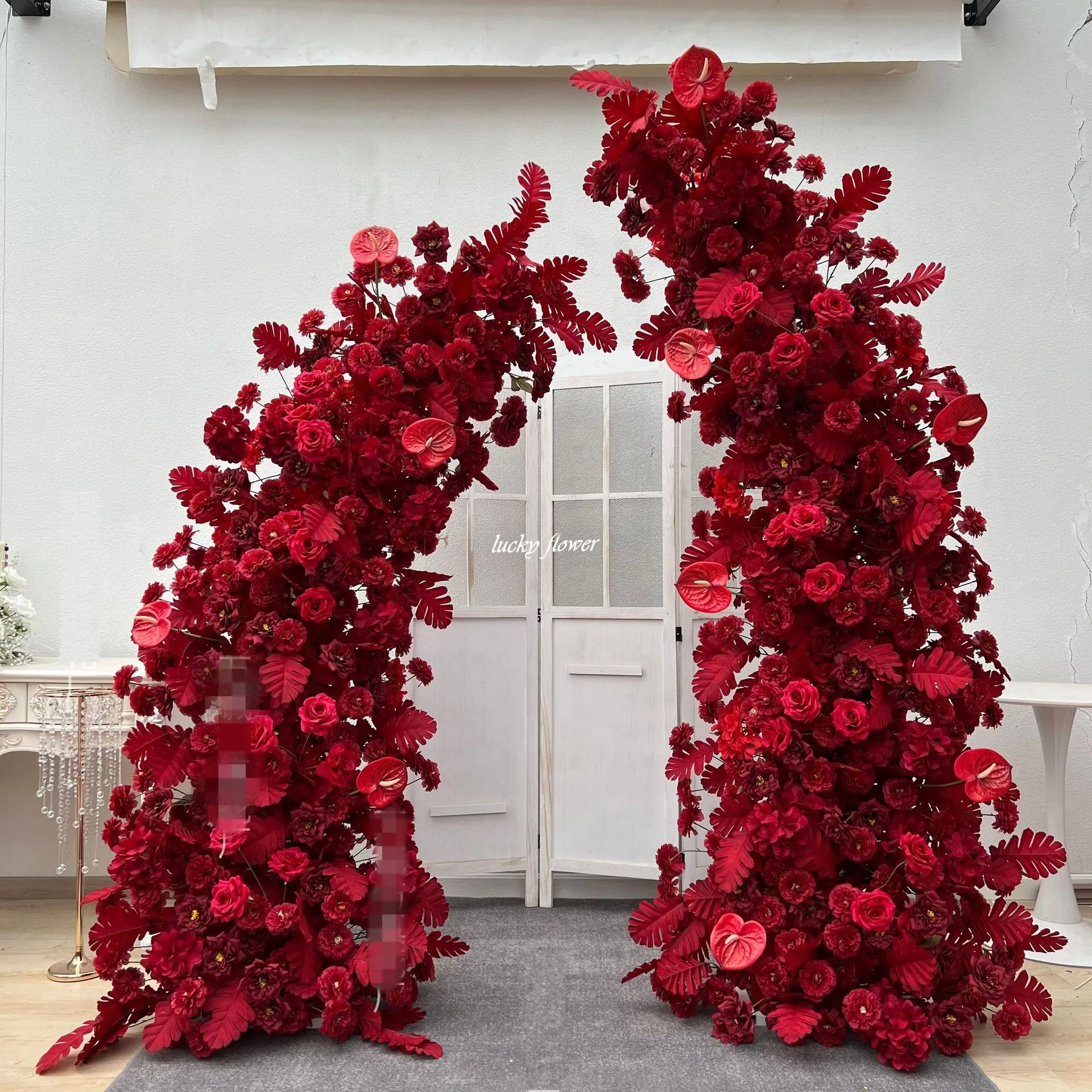

Red Horn Shape Flower Row Artificial Flowers Wedding Decoration Floral Backdrop Arrangement Flower Row Arch Decor Party Props