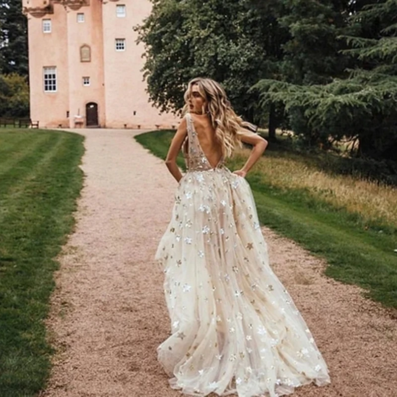 Boho Star Sequins Wedding Dress V-Neck Backless Empire Waist A Line Champagne Bridal Gowns Long Robe de mariée 2024 Summer