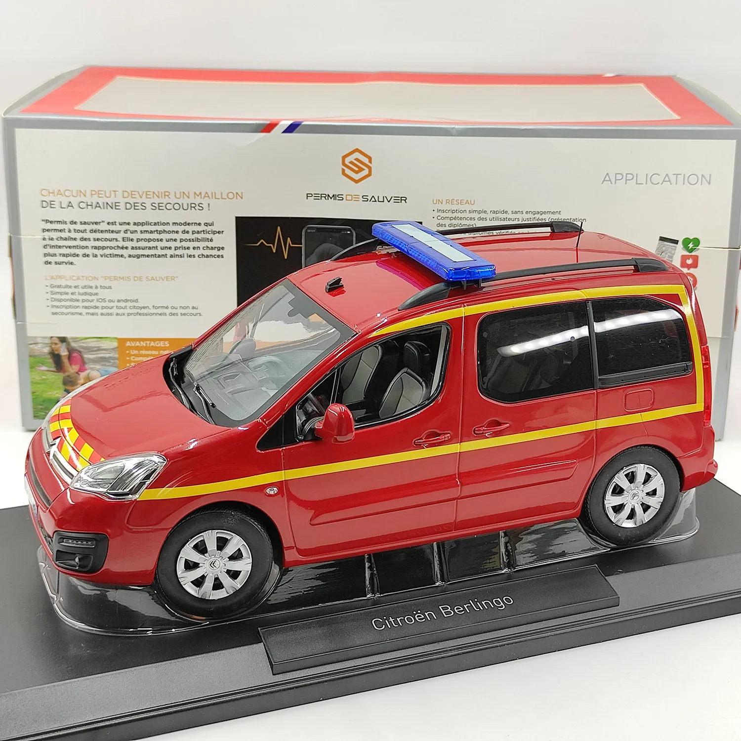 

Литой под давлением NOREV масштаб 1:18 Citroen Berlingo 2017, модель автомобиля из огненного сплава, Коллекционная игрушка, подарок, сувенир, украшение для дисплея