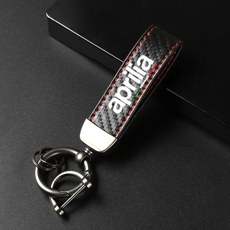 1PCS For Aprilia Tuareg RS 660 Rs660 Rsv4 Tuono V4 Shiver750 Motorcycle Accessories High-Grade Carbon Fiber Motorcycle Keychain