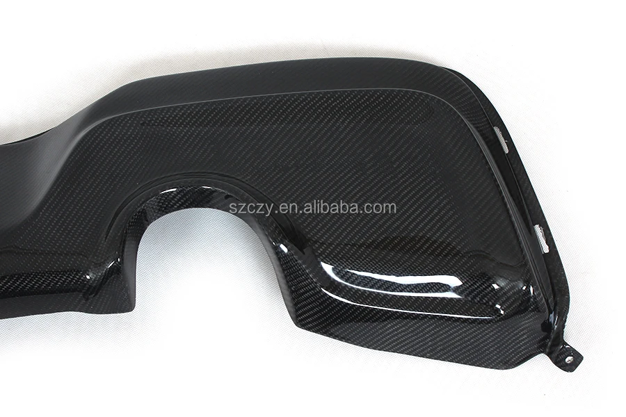 مناسبة لـ F20 F21 BMW 1 Series F20 F21 M Sport M135I 2011-2014 الشفة الخلفية المنتشرة