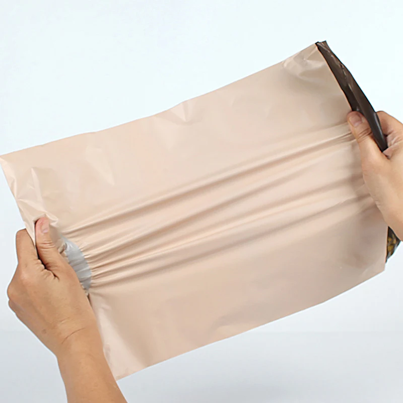 New 100 Pcs Apricot Degradable Mailer Bag Package Envelope Self Adhesive Courier Packaging Bag Parcel Storage Organizer