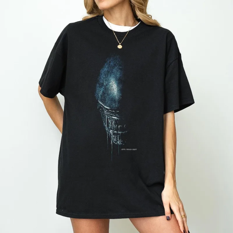 Retro Street Alien Horror T-shirt - Classic Sci Fi Movie T-shirt Men's T-shirt Summer New Unisex Casual T-shirt