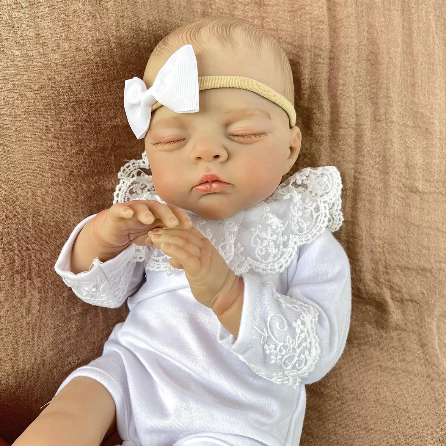 

BZDOLL Handmade Asleep Reborn Baby Cloth Body Doll 19inch 48cm, 3D-Skin Ideal Fashion Gift for Girls' Birthdays