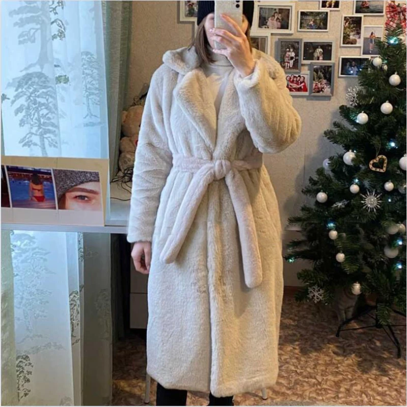 Winter Women Plus Size High Quality Faux Fur Coat Thick Warm Female Plush Coats Luxury Long Fur Coat Loose Lapel OverCoat