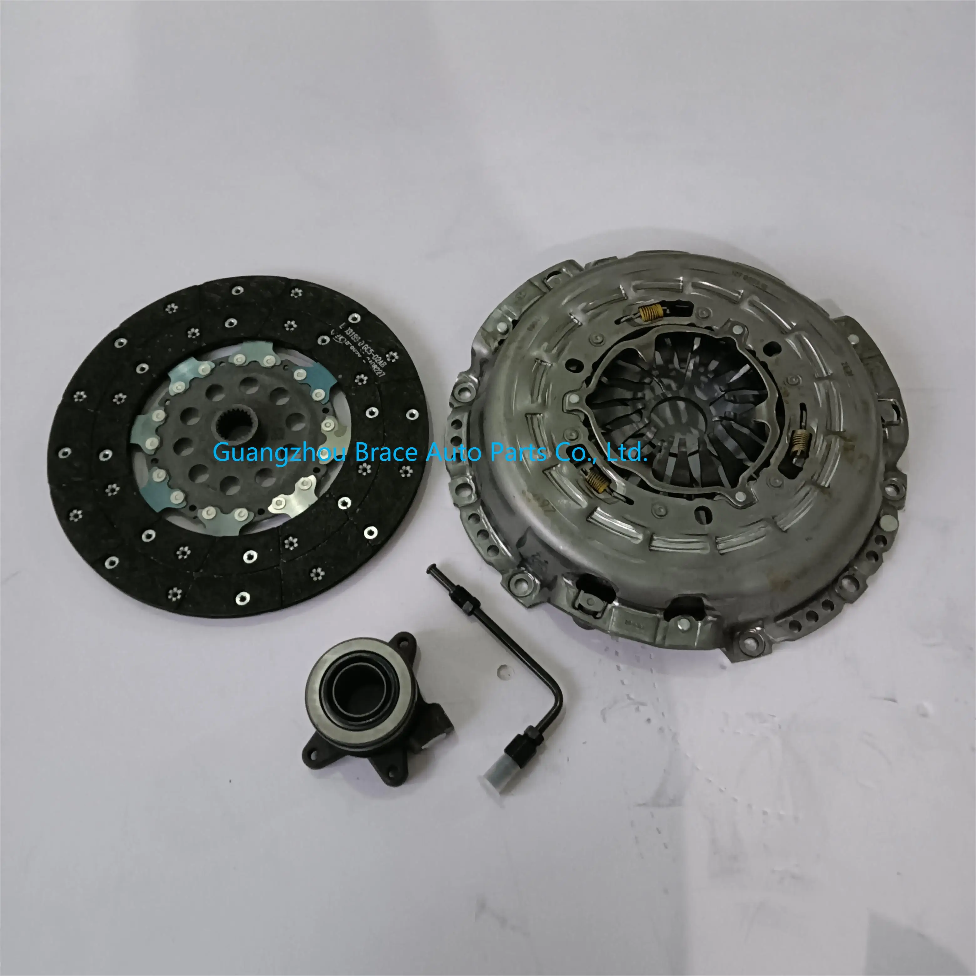 Auto Parts Clutch Kit set Suitable for MAXUS T60 2.8T 6-Speed OEM 6273065330