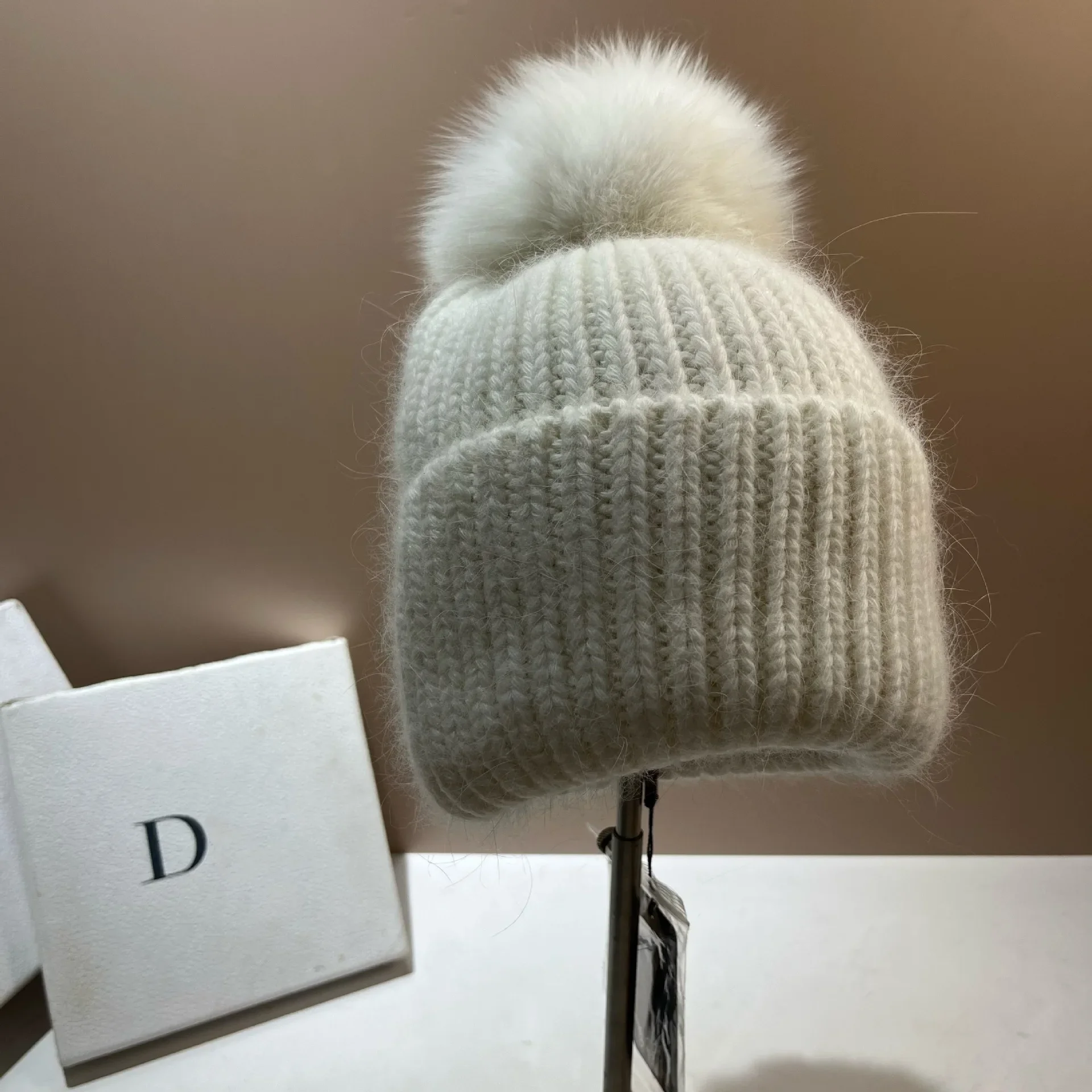 Iceland Same Rabbit Fur Knitted Beanie Hat Paris Niche Cute Big Fox Hairball Handmade Wool Hat Female