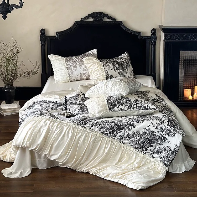 

Customizable Black Mountain Tree, Summer Tencel Ice Silk Silky 60 Comfortable Four-piece Set