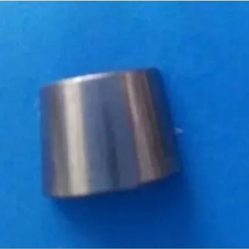 For the new Tianda old Teana valve lock piece New Teana Qijun Loulan valve lock piece