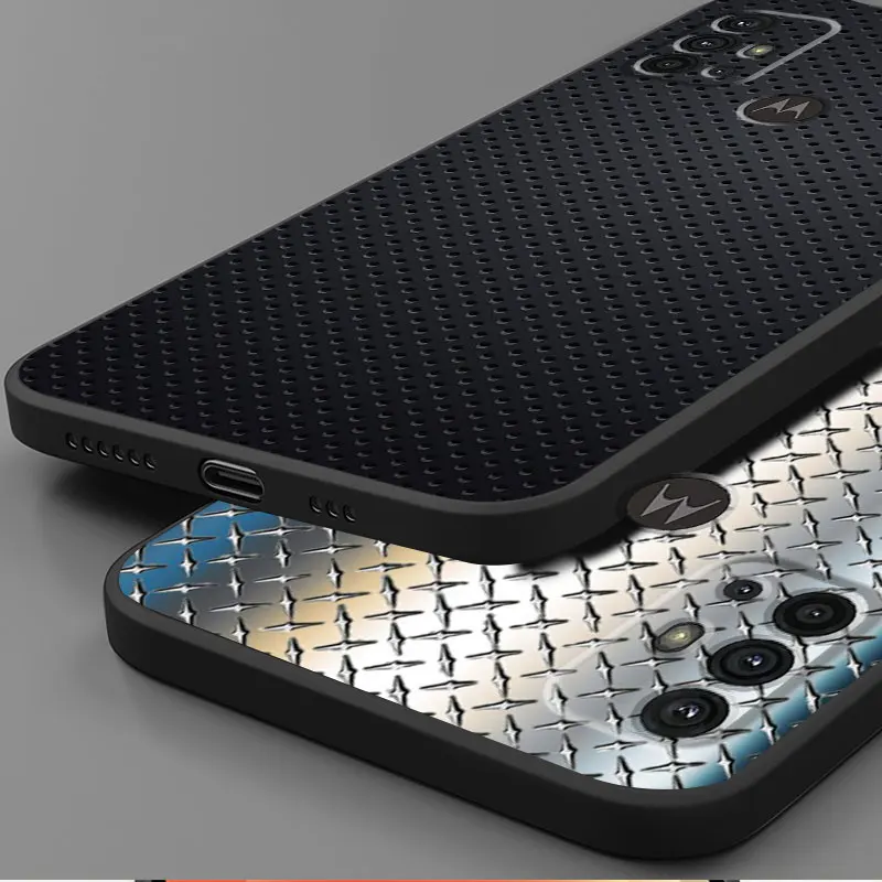 Phone Funda Metallic Texture Carbon Fiber For MOTO G30 G22 G60 Edge 20 Lite G9 Play One Fusion G60s G9 Plus G200 5G G31